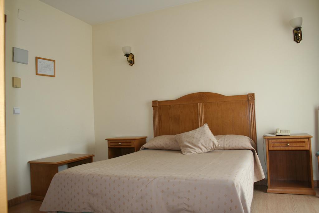 Hotel Austria 76 Sagunto エクステリア 写真